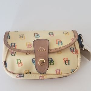 Vintage Dooney & Bourke Cream Rainbow Signature Wristlet Clutch- Missing Strap